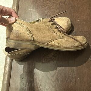 Bunker Authentic Leather Shoes – EU 43 / US 10 | Stylish Designer Footwear